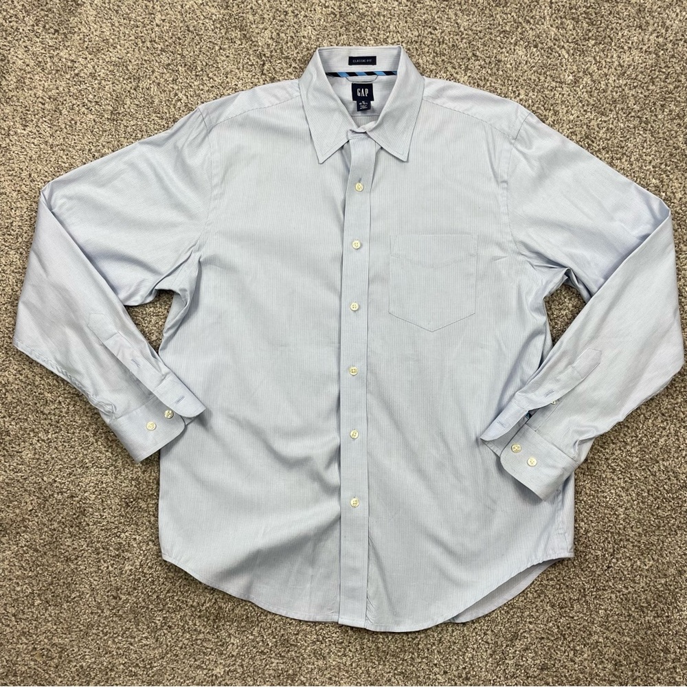 Gap Classic Fit button down 15-15.5 light blue small houndstooth 100% cotton